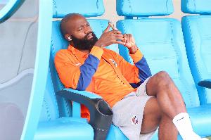 媒体人：兰克尔赛前一晚夜袭深圳见女友，第二天回来裤裆里都是血