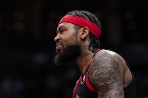 里程碑！英格拉姆三分命中 个人生涯得分超过1万