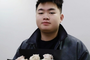 北川经纪人：NIPHOYA了 aki流拍 ahn只有一家给价 听说OMGhaichao