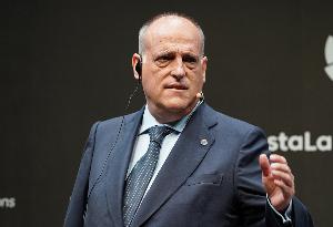 特巴斯：我6岁起就是皇马球迷，这不会因为一次大会或标签而改变