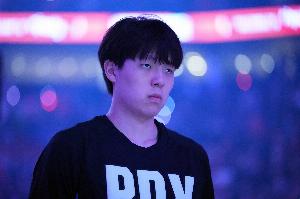 杨瀚森垃圾时间最后登场2分29秒 无数据进账 赔一个2+1