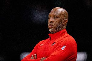 最高面临20年监禁！比卢普斯已在法院出庭 对多项指控拒不认罪