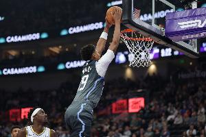 【菜鸟】杨瀚森疑似上场 贝利21分&弗拉格12分7板 乐福13投13分