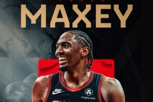 马克西本赛季出战647分钟场均跑动2.8英里 两项数据联盟第一！